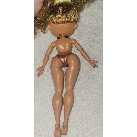 LOL OMG Dolls, Lot Of 4, Incomplete Set - Picture 8 of 10